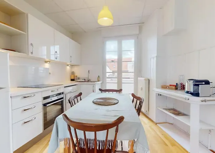 아파트 Le Saint Nicolas Bail Mobilite 스트라스부르